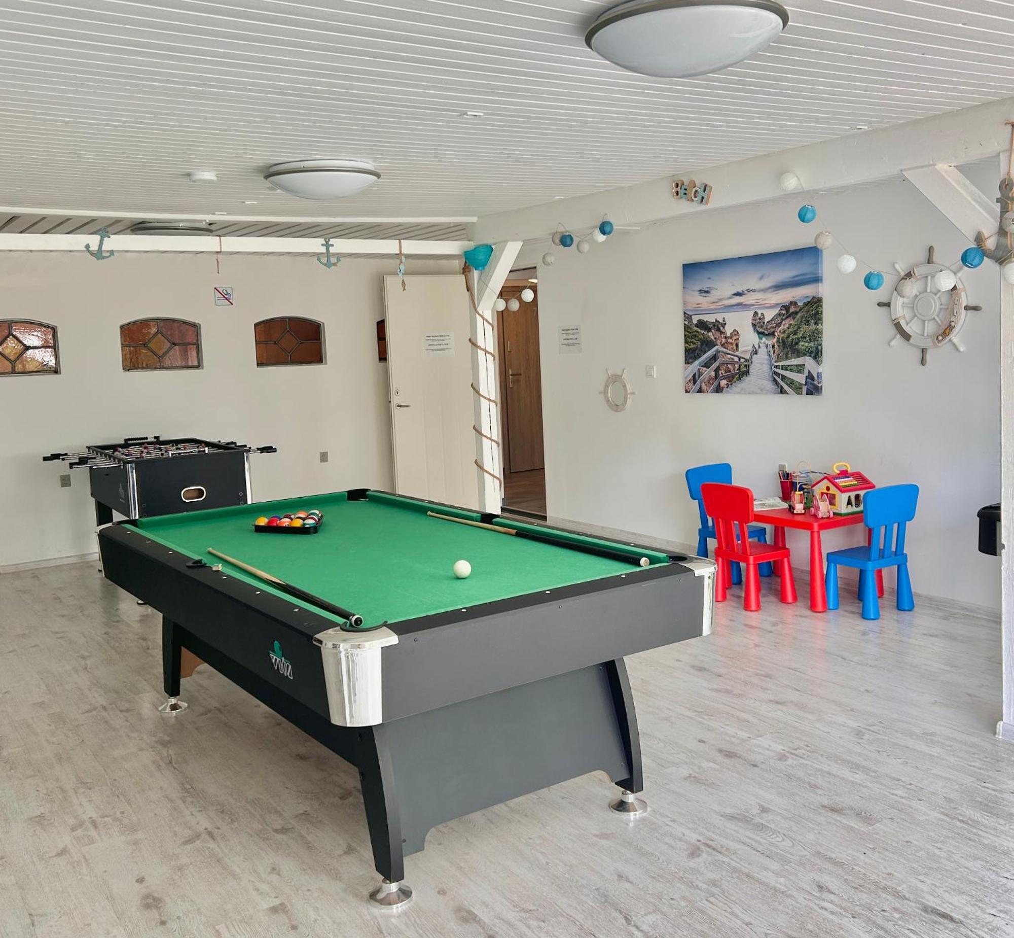 Apartamenty Molle Åkirkeby Zewnętrze zdjęcie